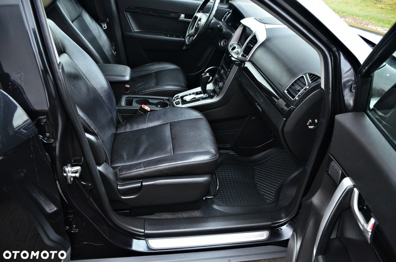 Chevrolet Captiva - 17