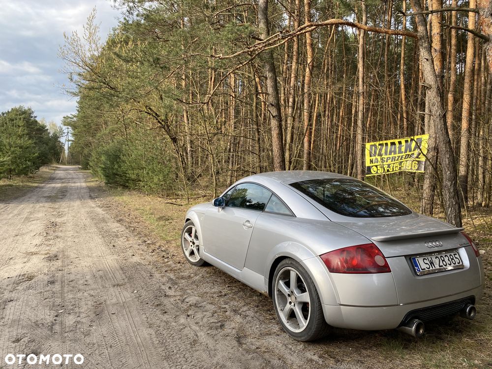 Audi TT Coupé 1.8T - 11
