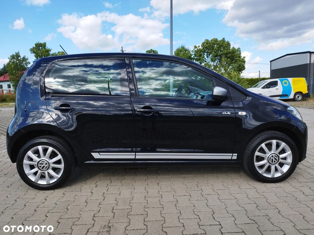Volkswagen up! club - 6