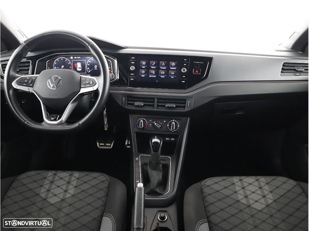 VW Taigo 1.0 TSI R-Line DSG - 32