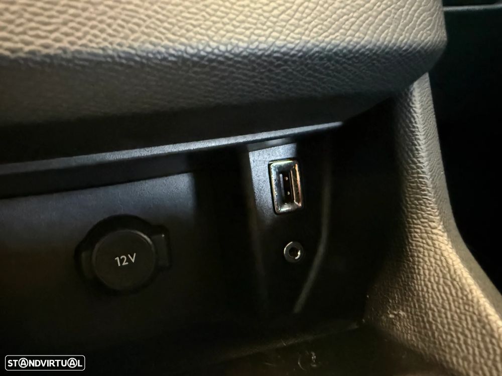 Peugeot 308 SW 1.6 BlueHDi Active - 27