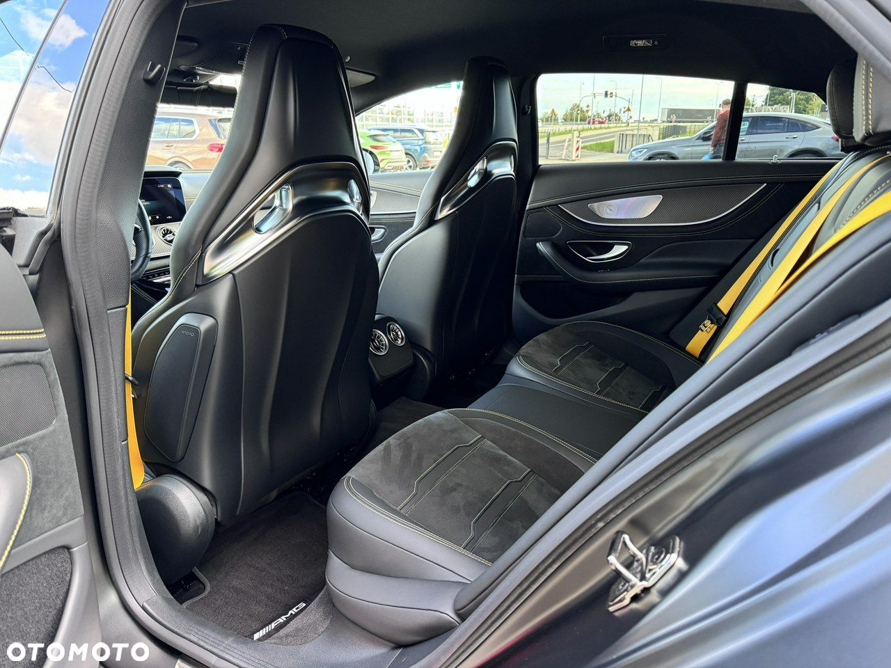 Mercedes-Benz AMG GT - 23