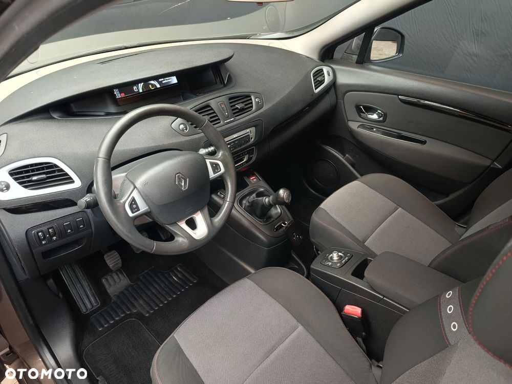 Renault Scenic - 7