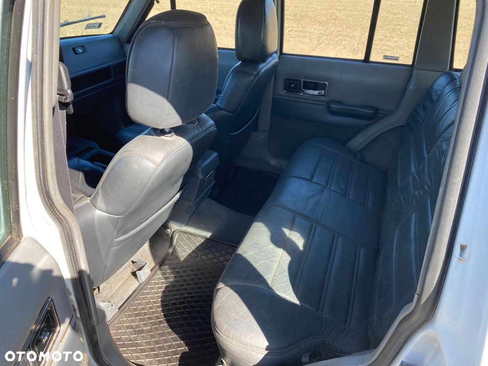 Jeep Cherokee - 14