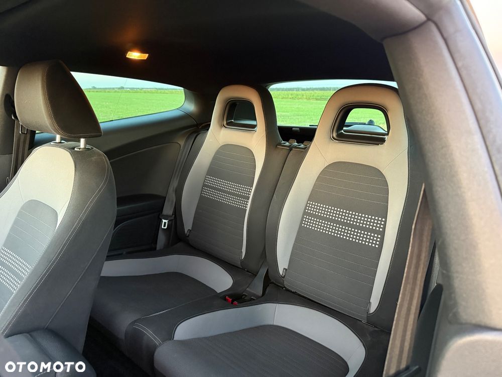 Volkswagen Scirocco - 9