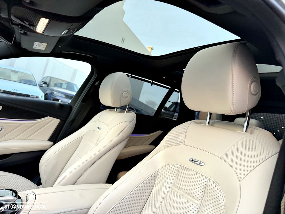 Mercedes-Benz E 43 AMG 4Matic 9G-TRONIC - 27