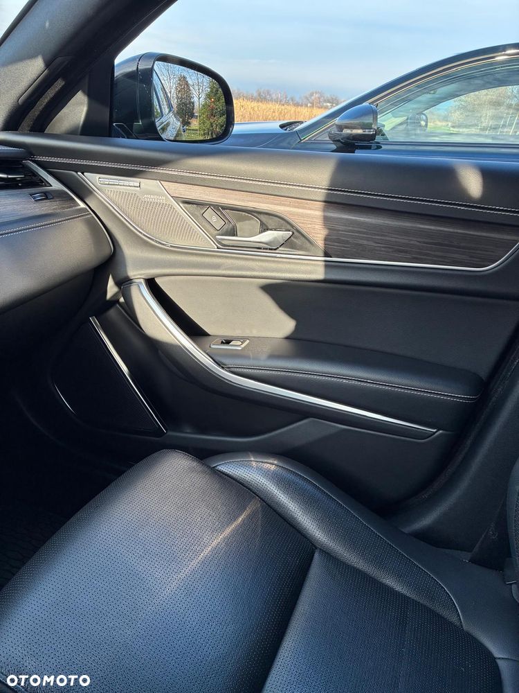Land Rover Discovery Sport P250 R-Dynamic S - 22