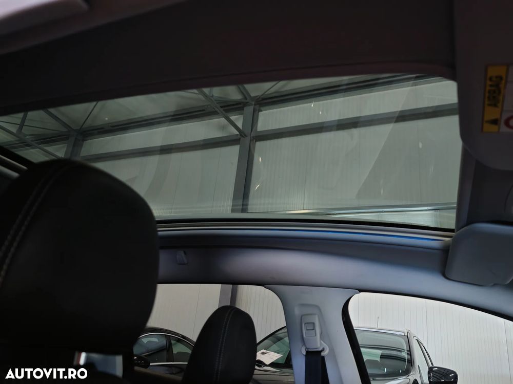 Peugeot 2008 1.2 PureTech Turbo EAT6 S&S Allure - 21