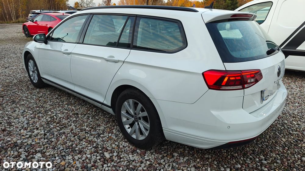 Volkswagen Passat - 3