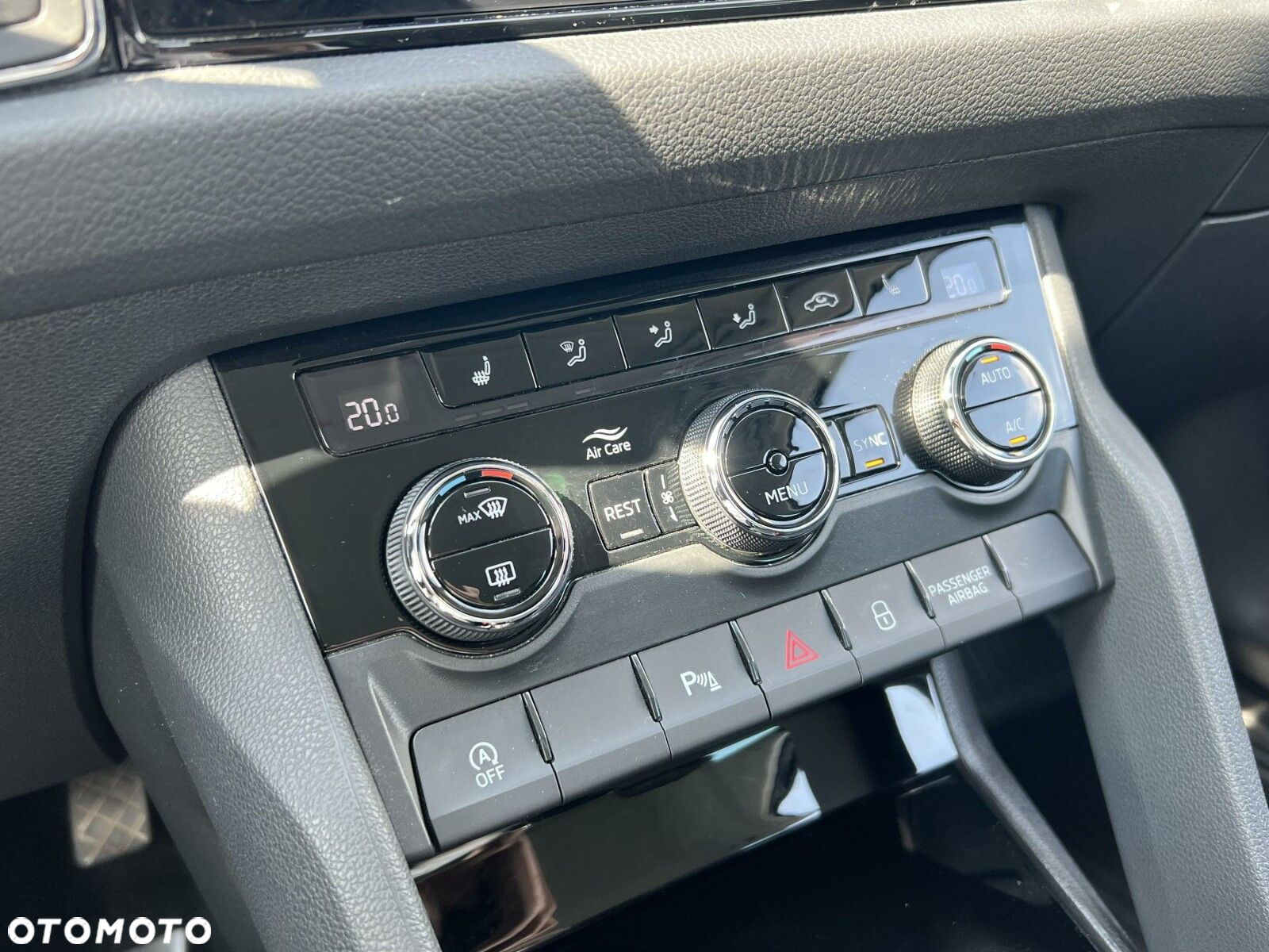Skoda Kodiaq 1.5 TSI ACT 4x2 Sportline DSG 7os - 32