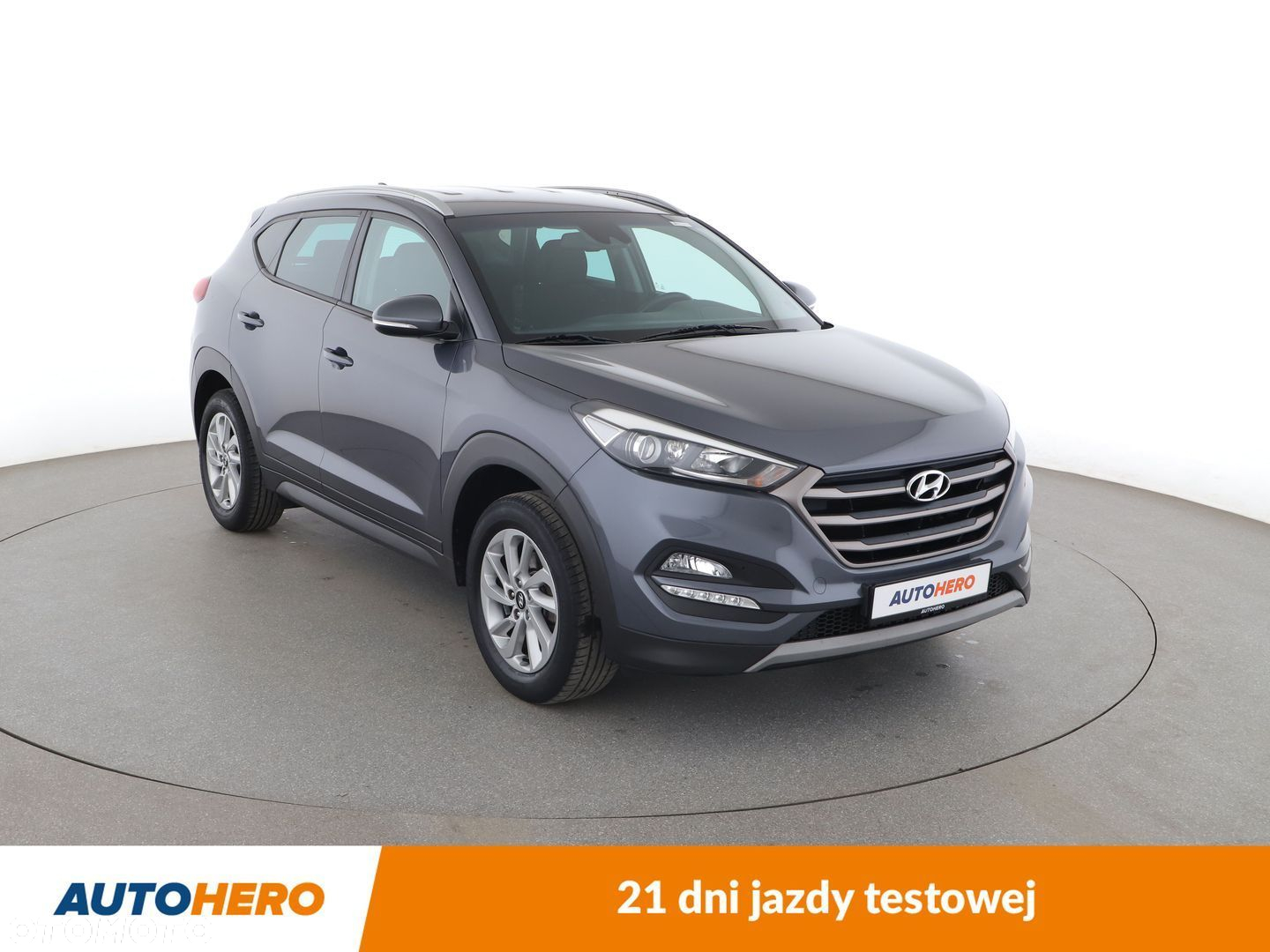 Hyundai Tucson - 8
