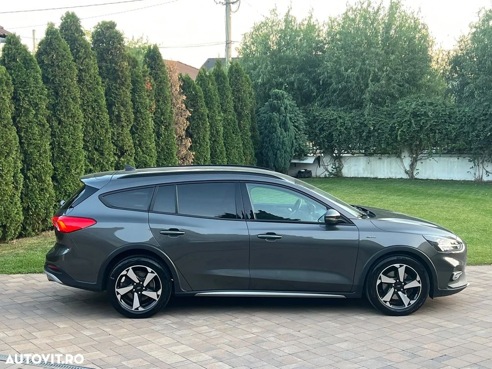 FORD Focus 2020 — imagine 8