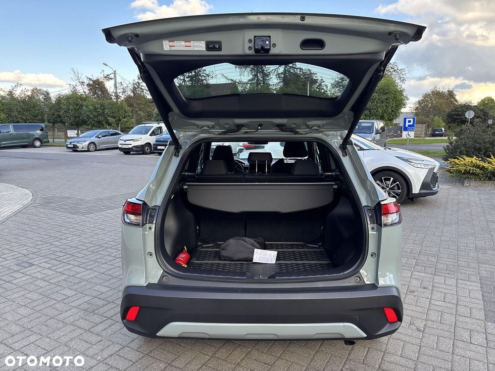 Toyota Corolla Cross - 15