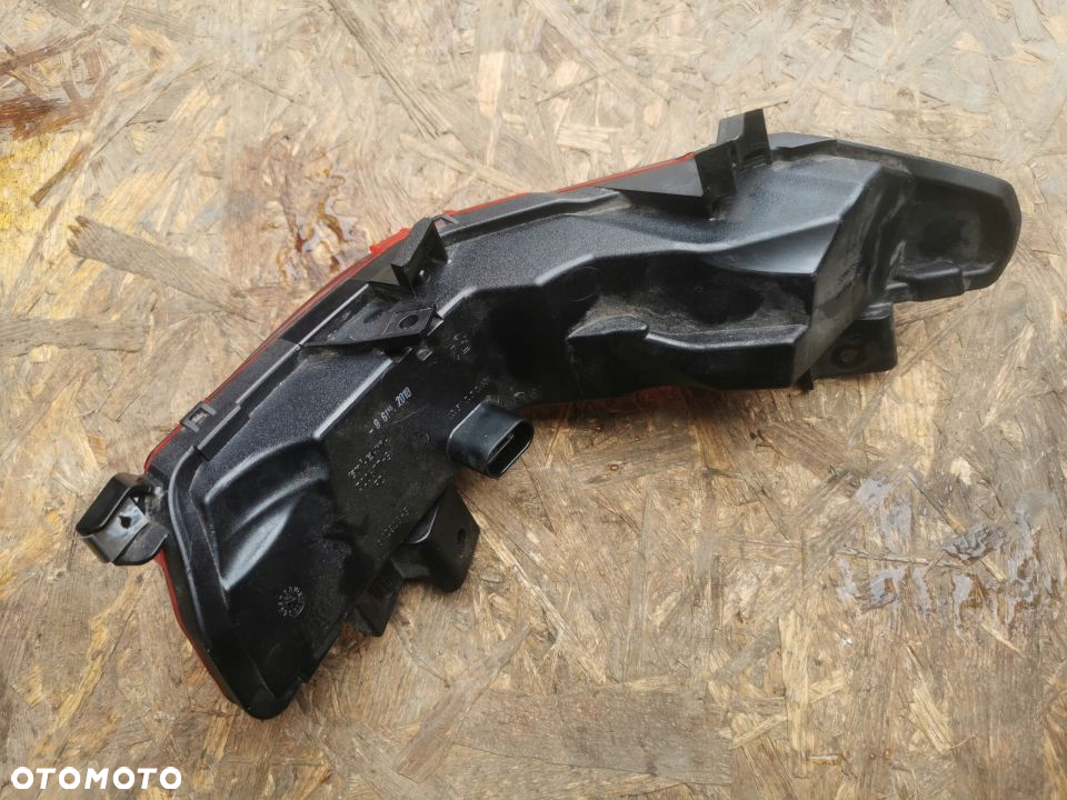 Lampa lewa tył Piaggio MP3 500 350 HPE 19r - 5