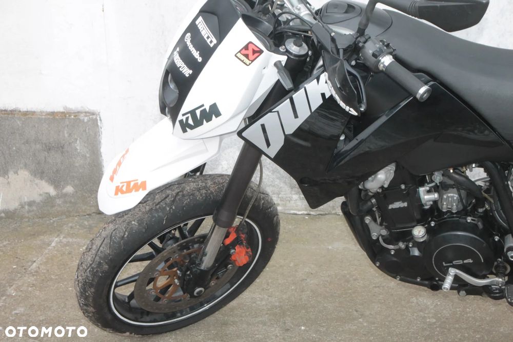 KTM Duke - 13
