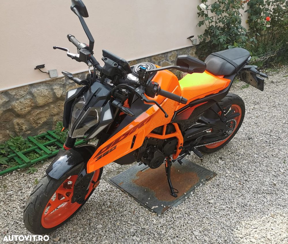 KTM 390 Duke - 3