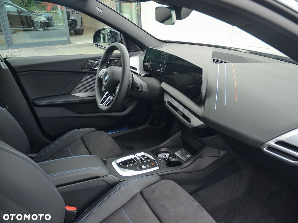 BMW Seria 2 220 mHEV - 15