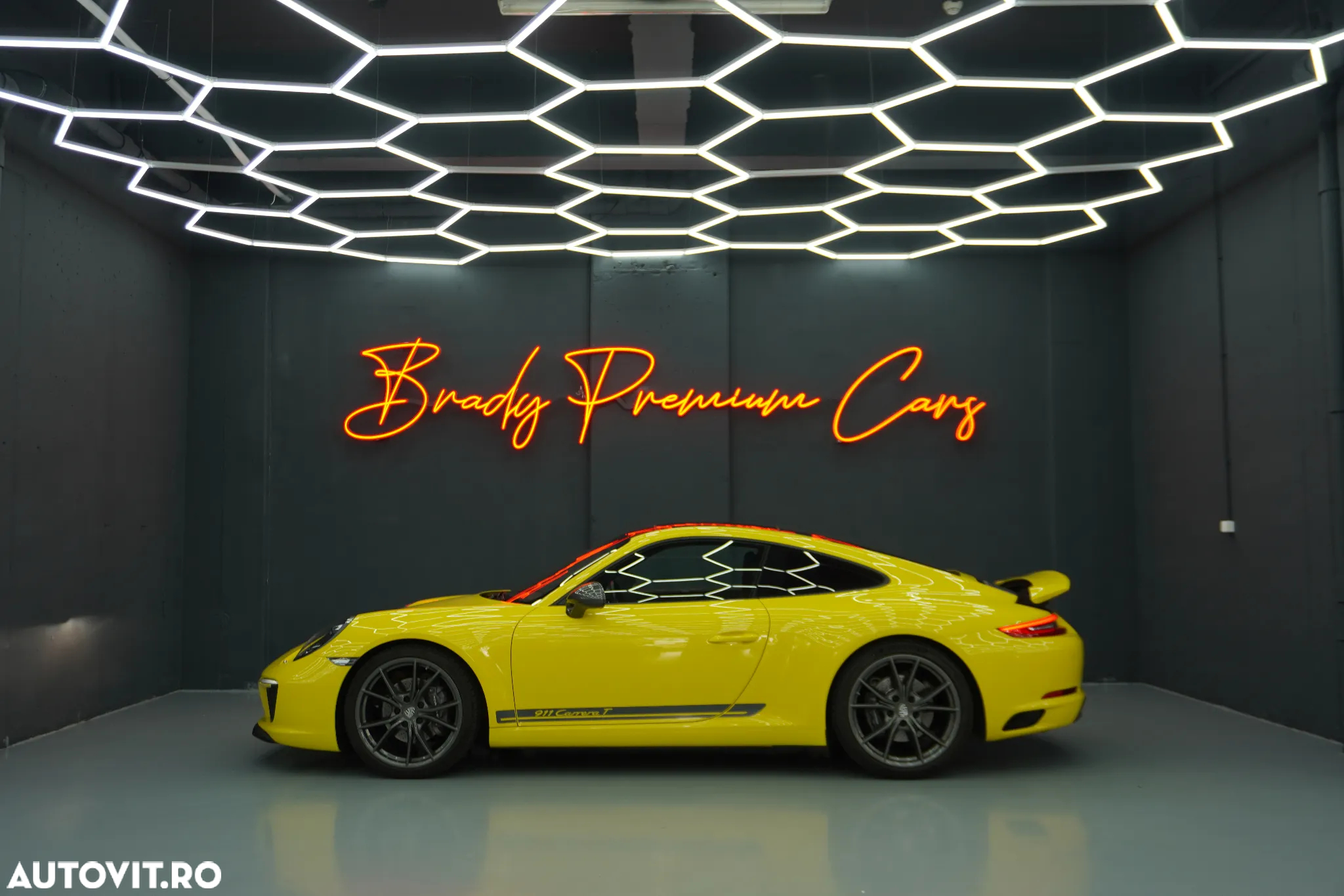 Porsche 911 Carrera PDK - 6