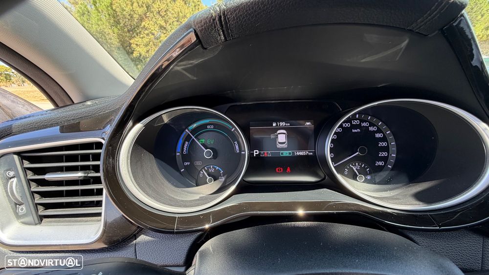 Kia XCeed - 16