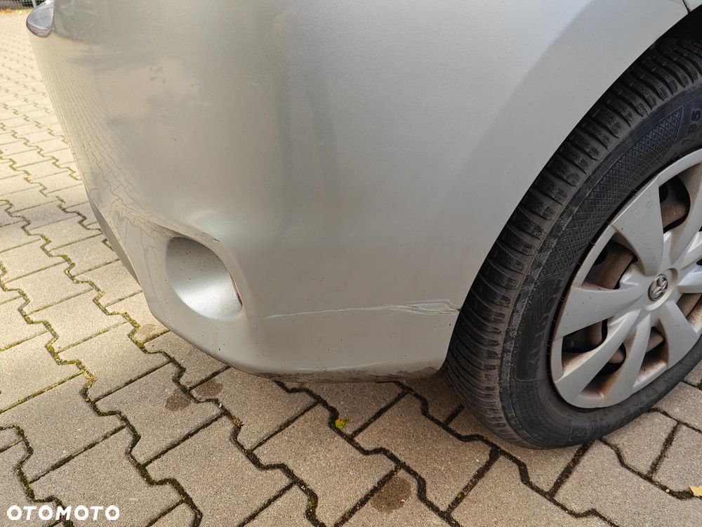 Toyota Auris 1.4 D-4D 2010 - 9