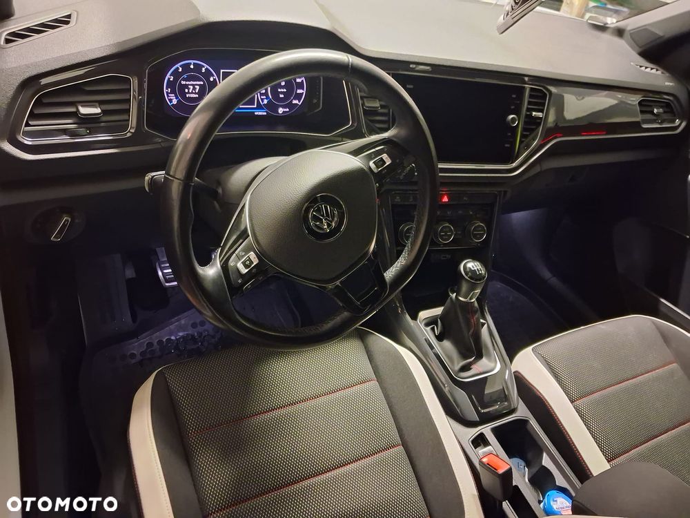 Volkswagen T-Roc 1.0 TSI Premium - 6