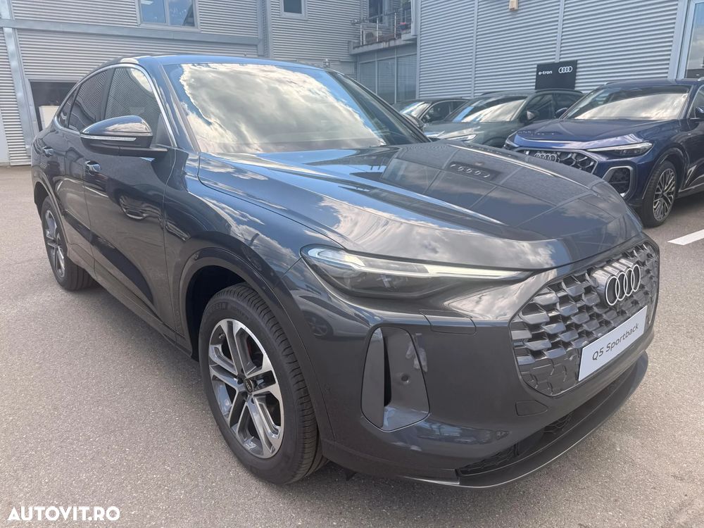 Audi Q5 40 TFSI S tronic MHEV - 2