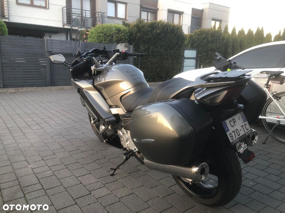 Yamaha FJR - 15