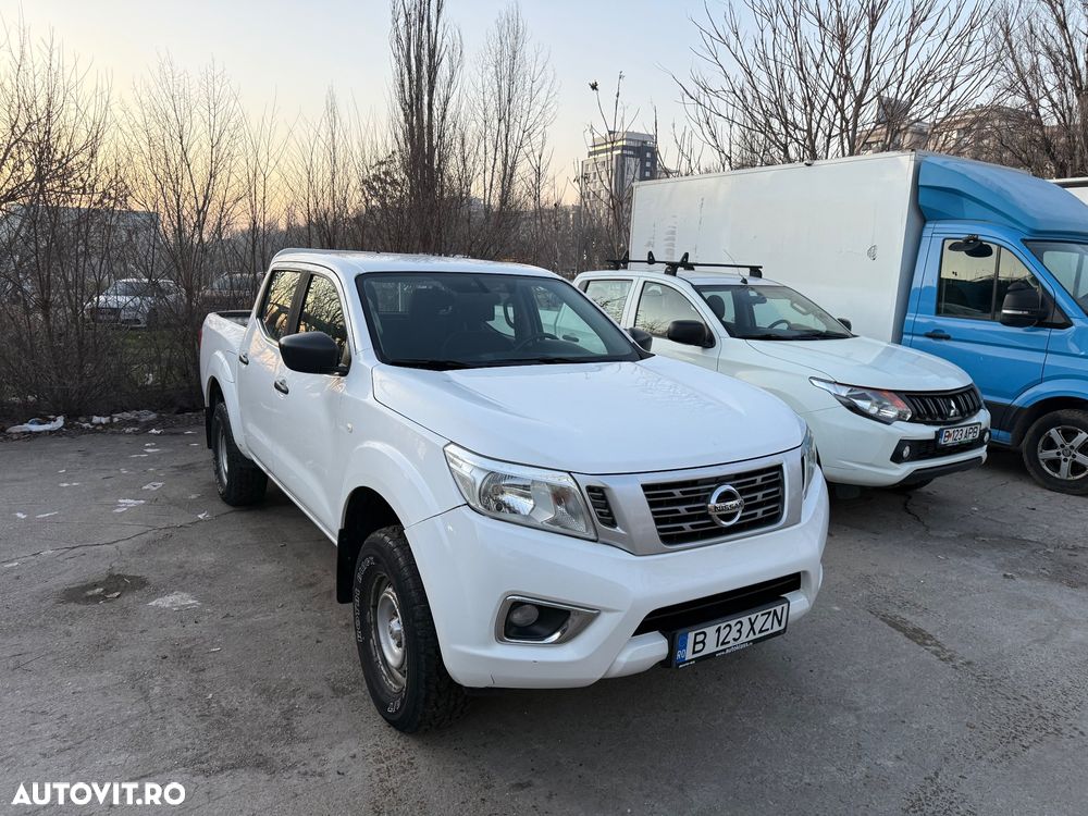 Nissan Navara Double Cab Visia - 11