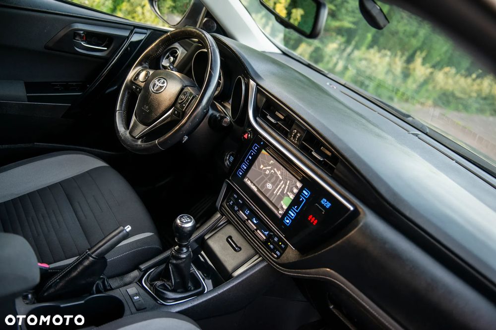 Toyota Auris 1.2 Turbo Comfort - 37