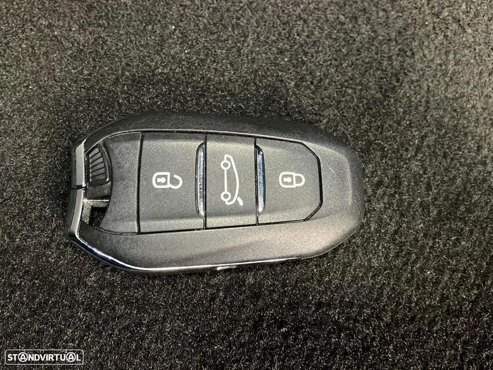 Peugeot 5008 1.5 BlueHDi GT Line EAT8 - 19