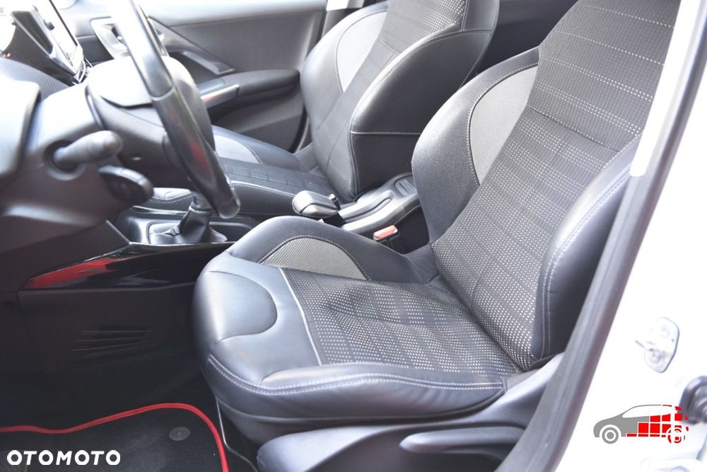 Peugeot 2008 - 17