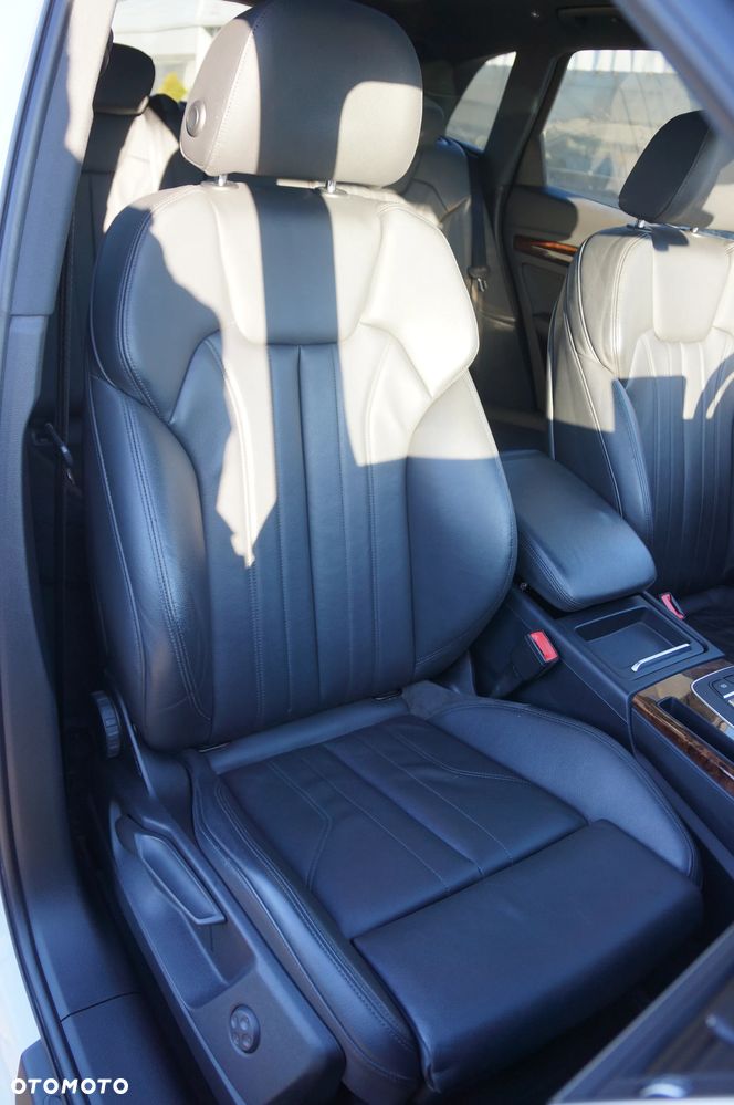 Audi Q5 2.0 TDI Quattro S tronic - 32