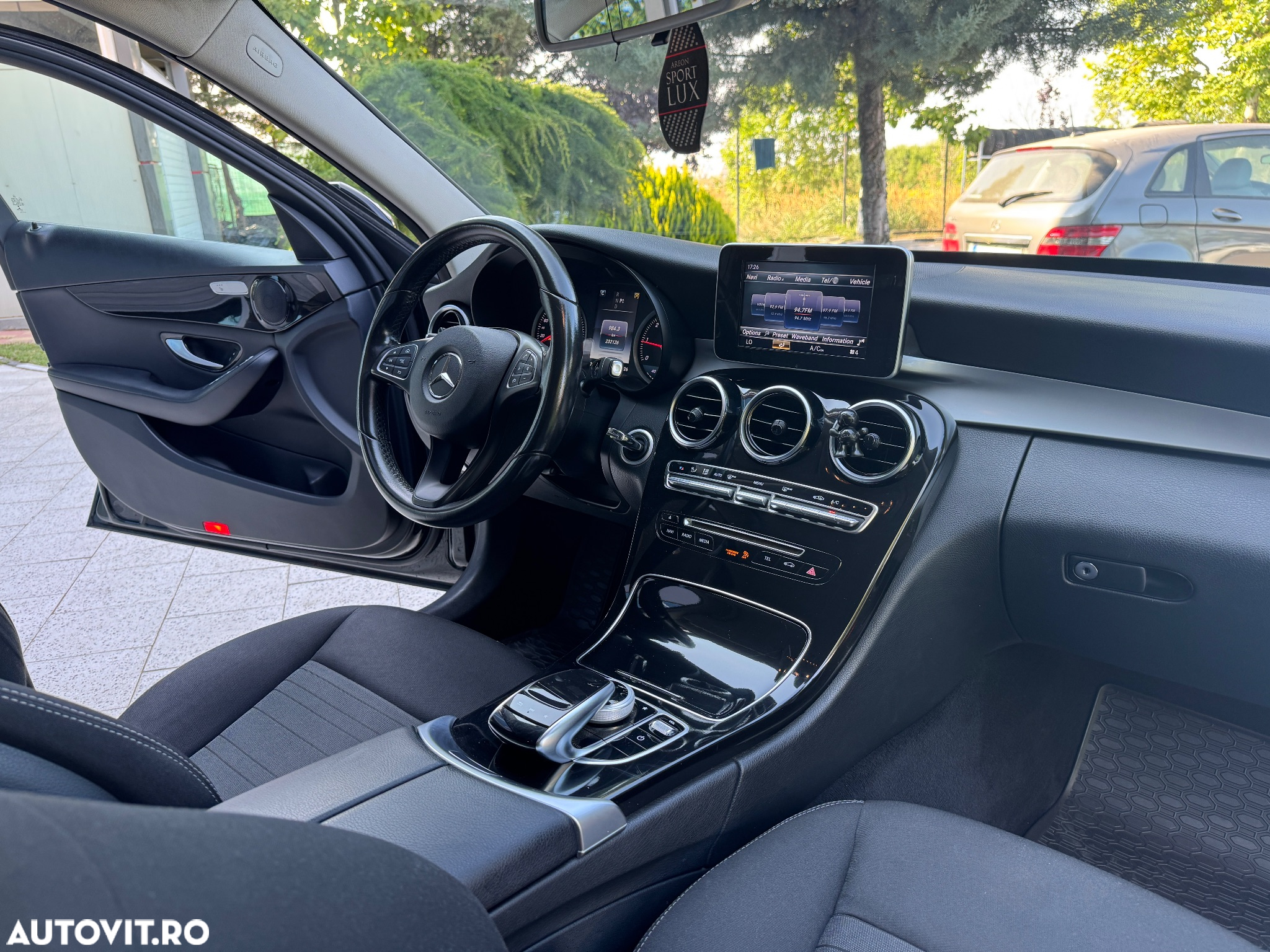 Mercedes-Benz C 180 d T 9G-TRONIC - 19