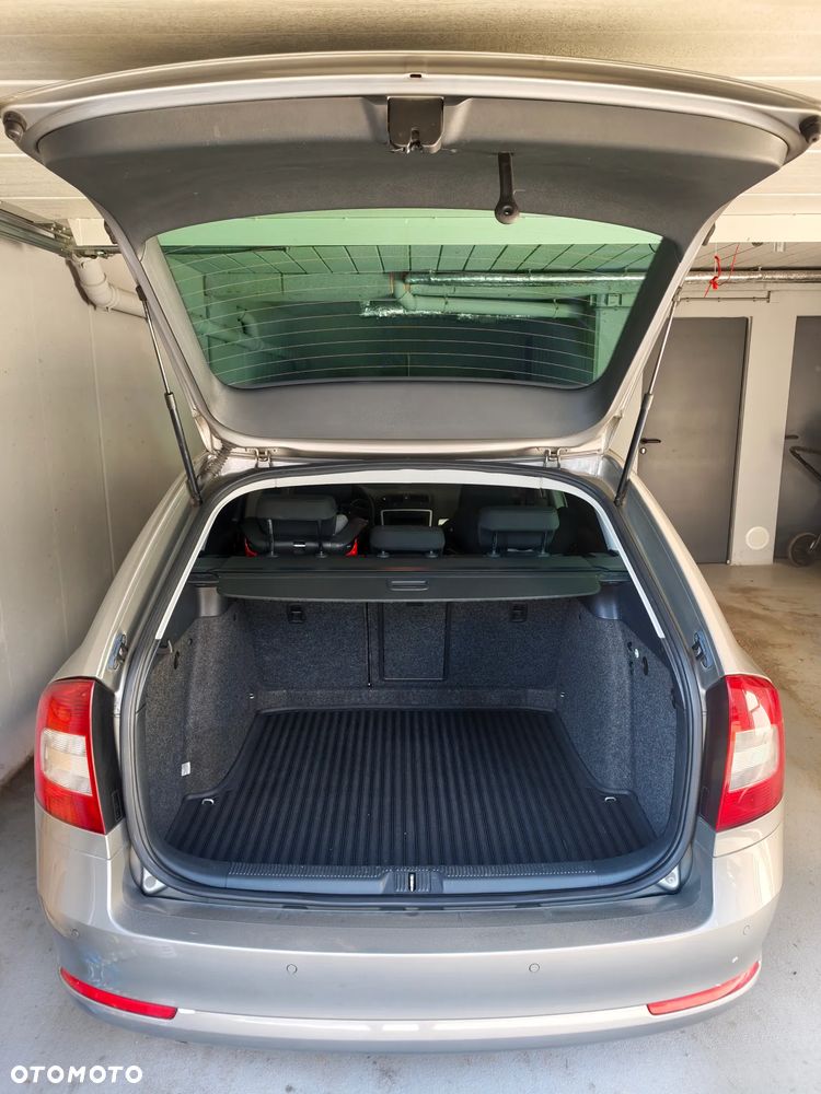 Skoda Octavia 1.4 TSI Ambiente - 13