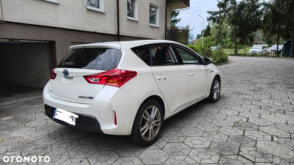 Toyota Auris 1.8 HSD Prestige NAVI - 4