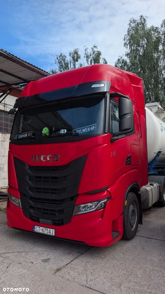 Iveco S-WAY 490 - 1