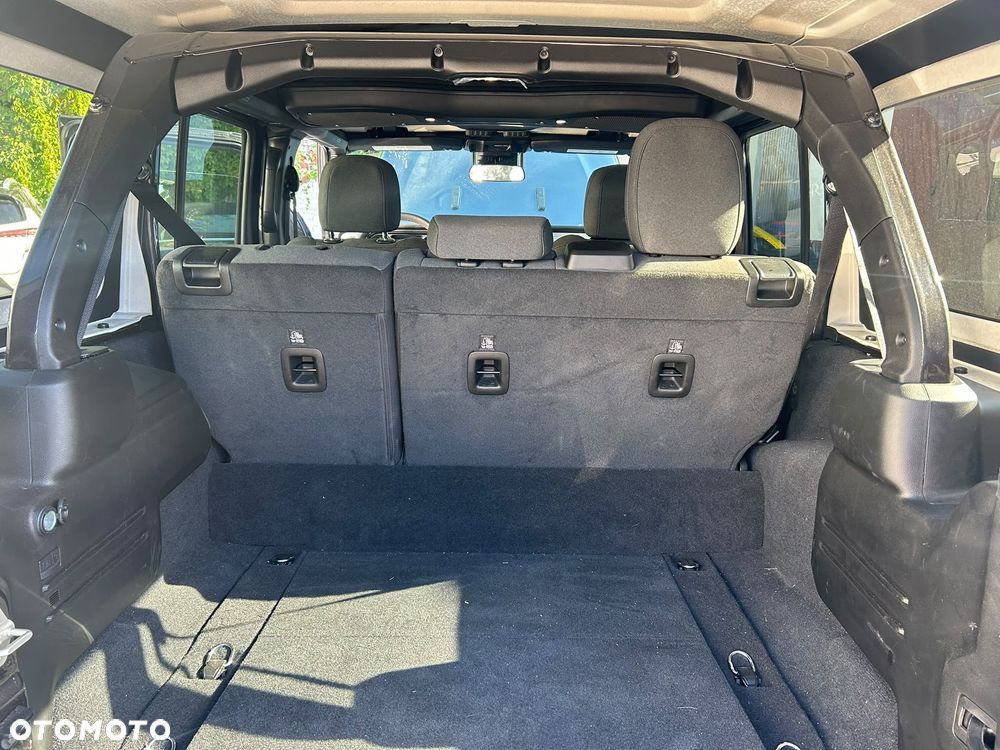 Jeep Wrangler Unlimited 2.0 Turbo PHEV 4xe Sahara - 15