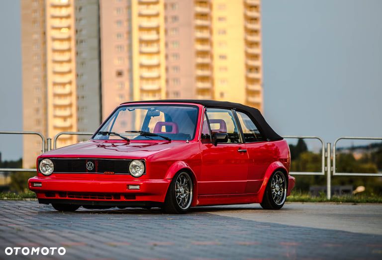Volkswagen Golf 1.8 - 3