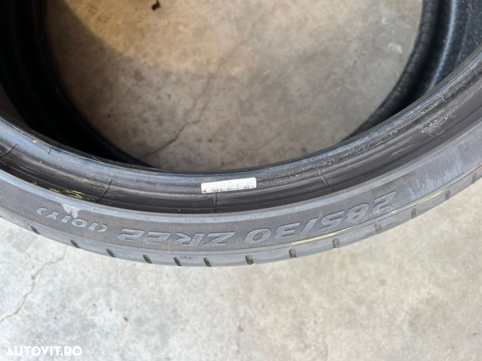 vand o anvelopa 285/30/22 pirelli de vară ca nouă - 4