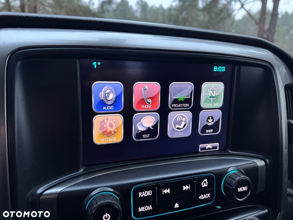 Chevrolet Silverado - 38