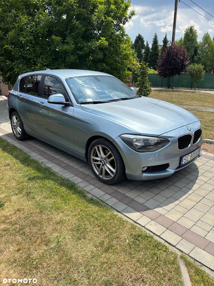 BMW Seria 1 116i - 1