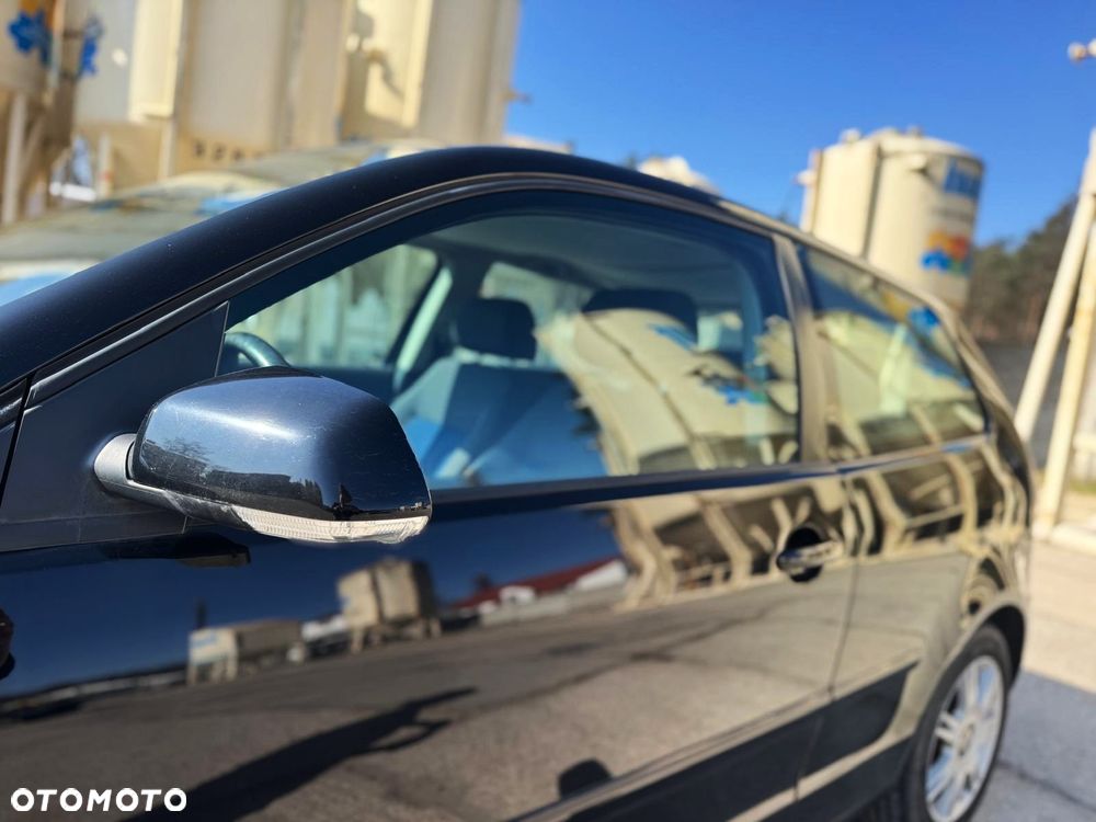 Volkswagen Polo - 19