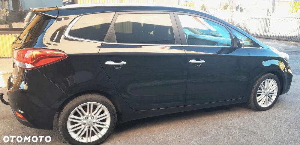 Kia Carens 1.7 CRDi M EU6 - 7