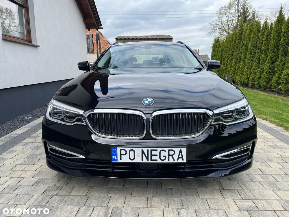 BMW Seria 5 520d Luxury Line - 3
