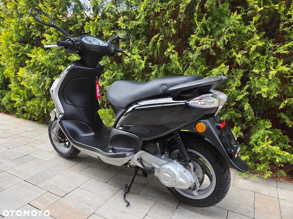 Piaggio FLY - 6