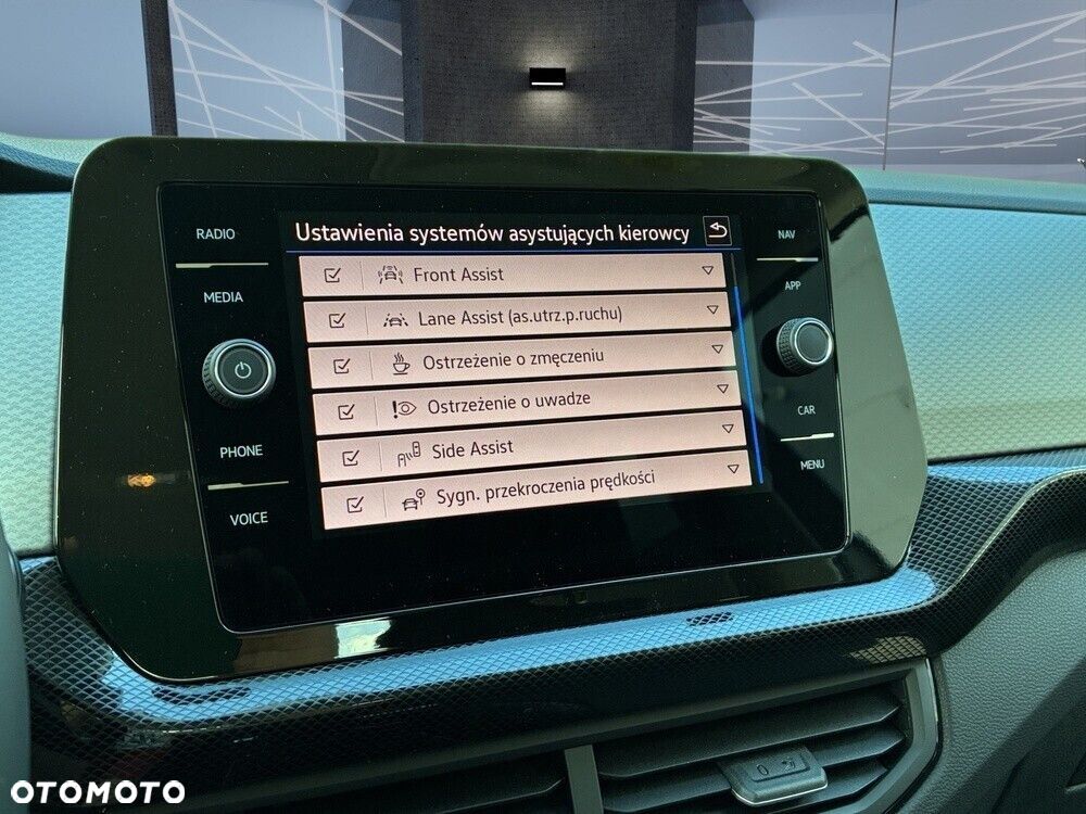 Volkswagen T-Cross - 21