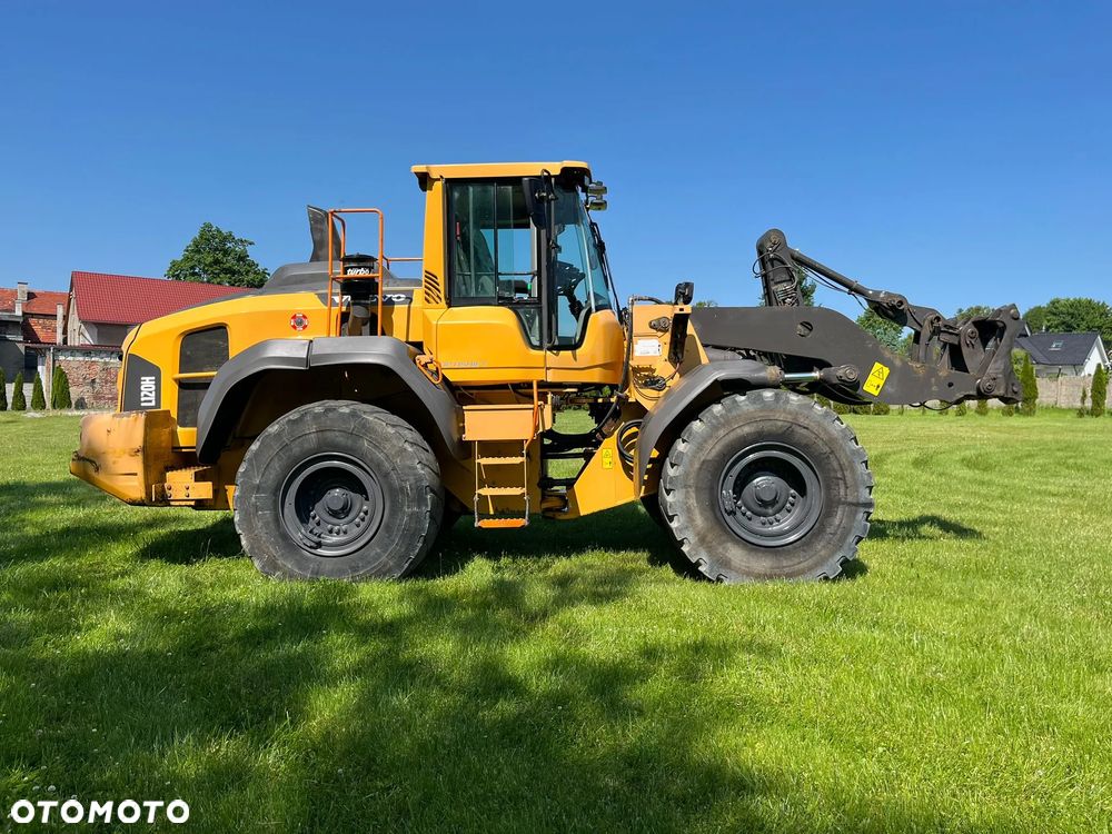Volvo L120H - 9