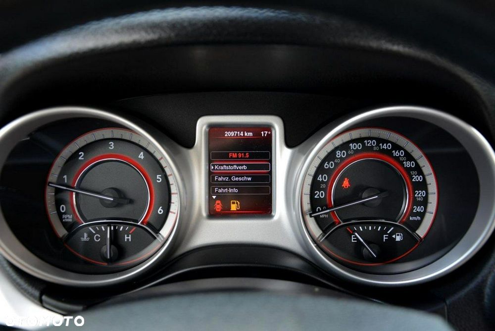 Fiat Freemont 2.0 Multijet Lounge - 28