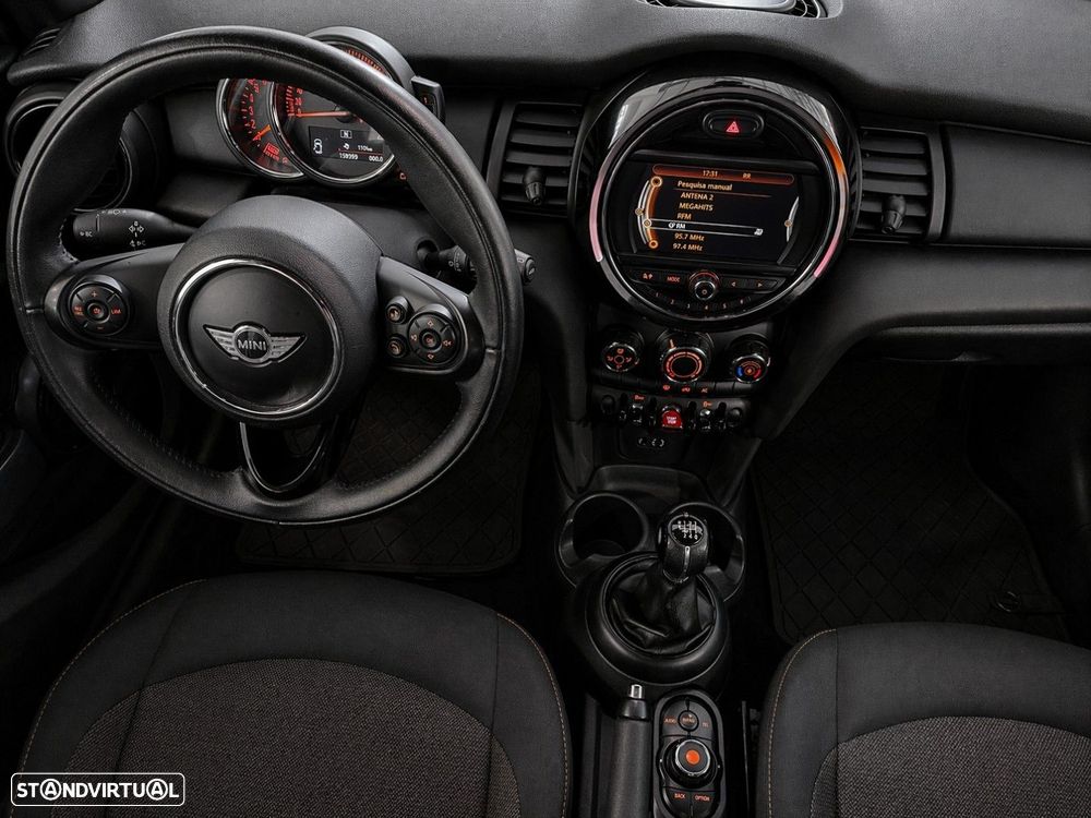 MINI 5 Portas One D - 14