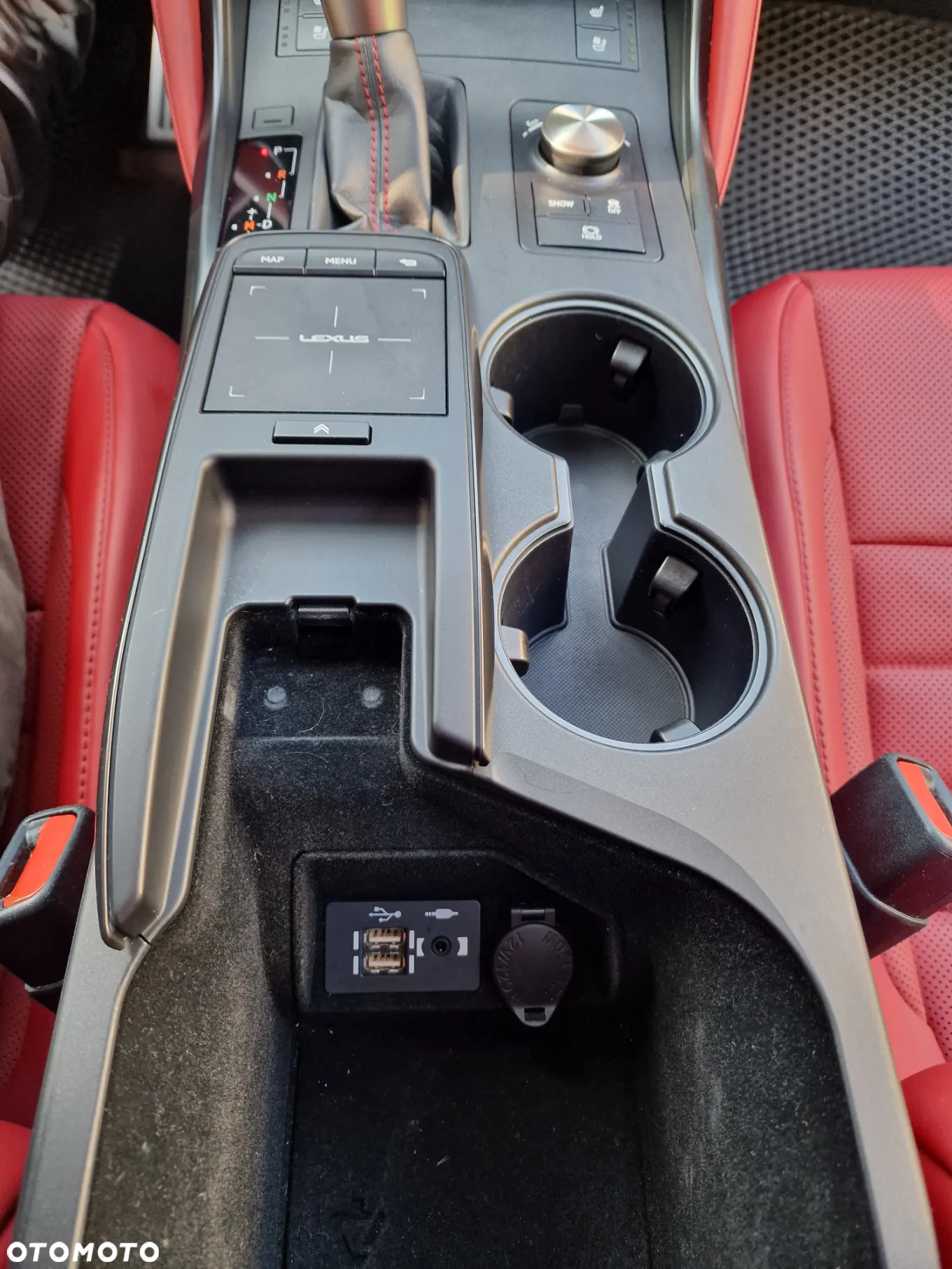 Lexus IS - 18